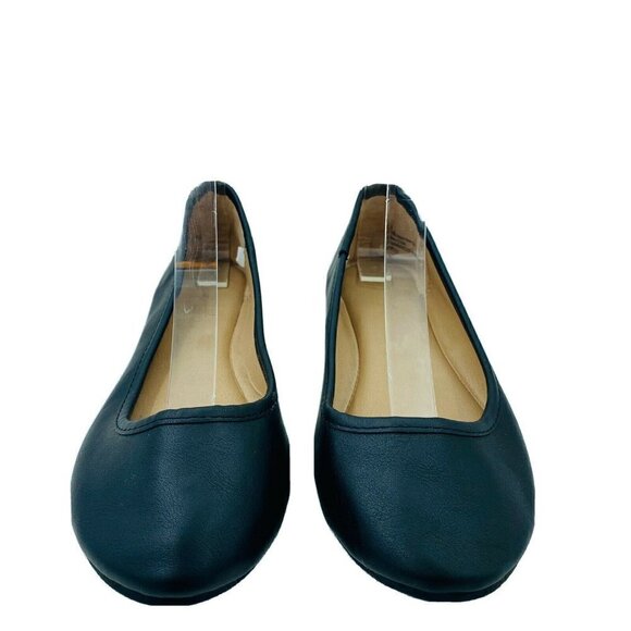 Universal Thread Black Faux Vegan Leather Slip-On Ballet Flat Size 6 - Picture 1 of 7